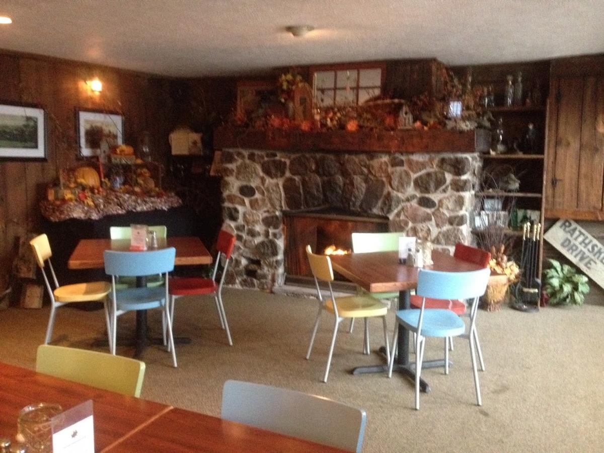 Beachcomber Inn Conesus Extérieur photo